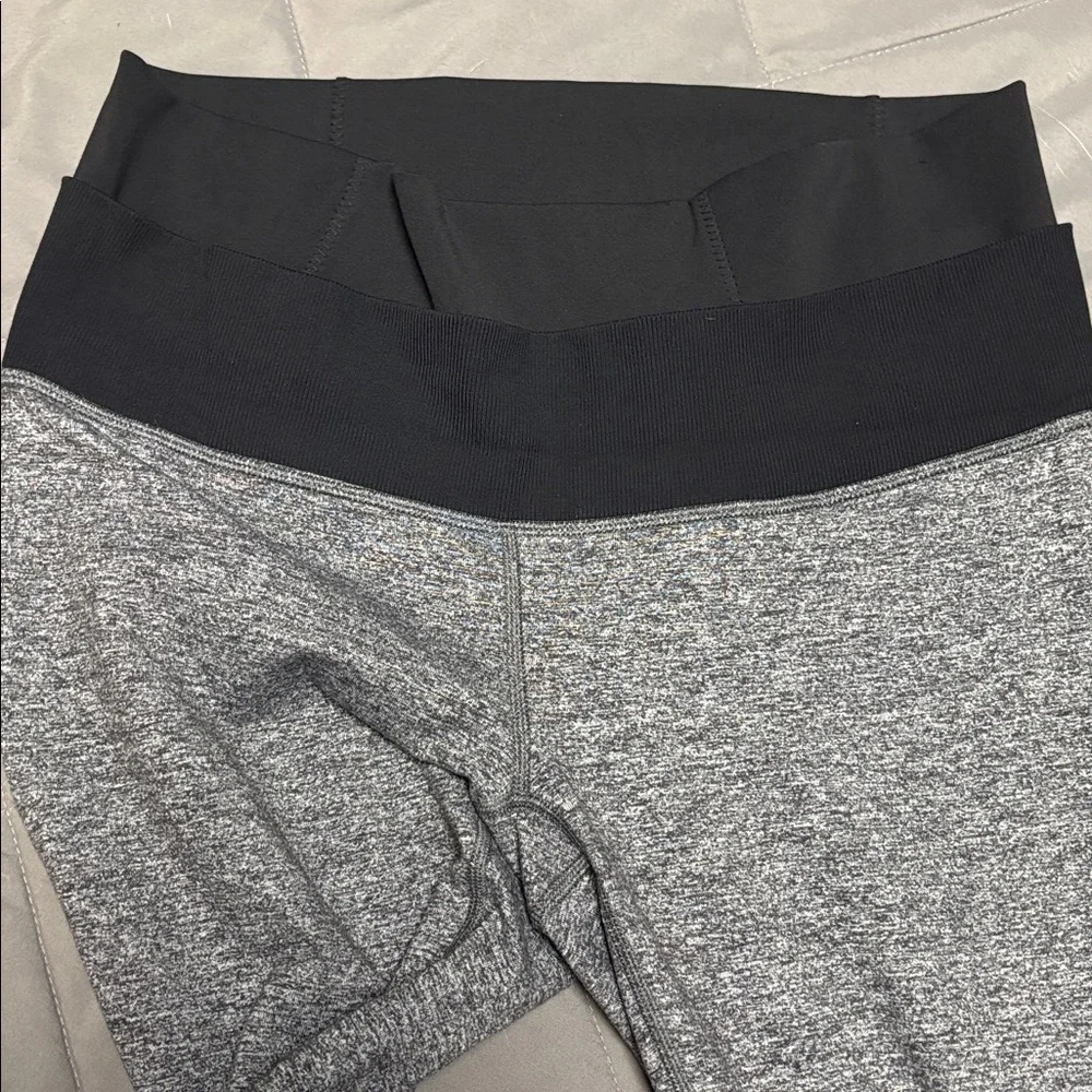 Lululemon Athletica Straight-Up Pant Full-On Luon Heathered Deep Coal Size 10